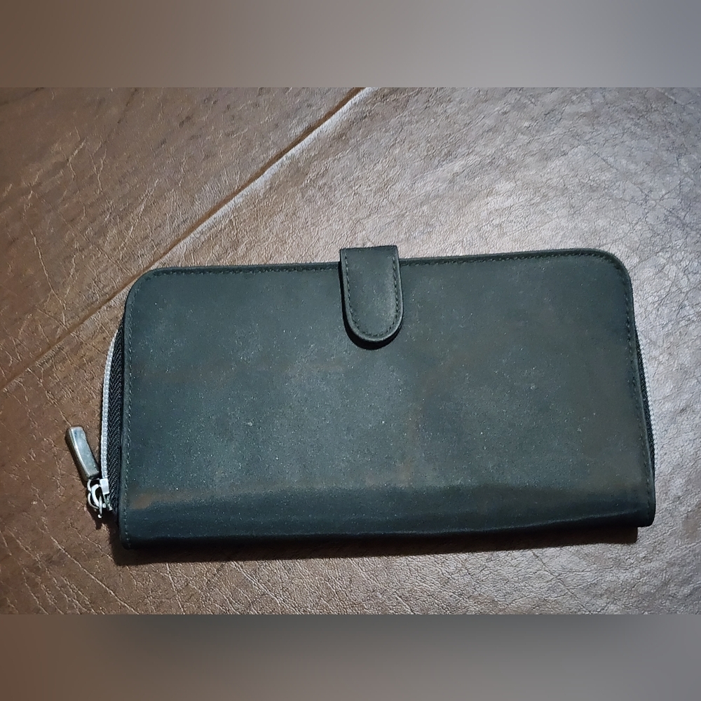 Black Wallet